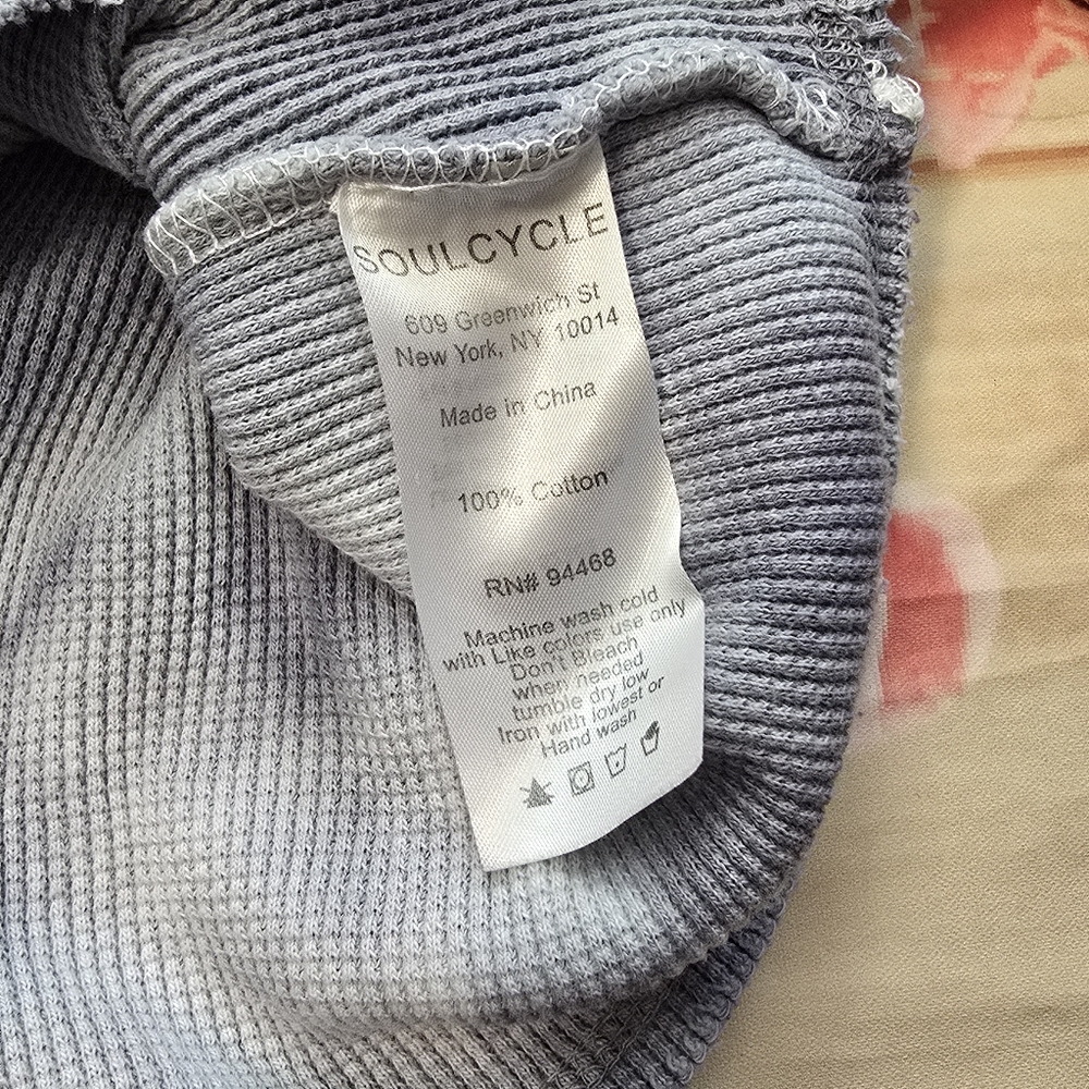 Soul Cycle Crop Top - Picture 7 of 8